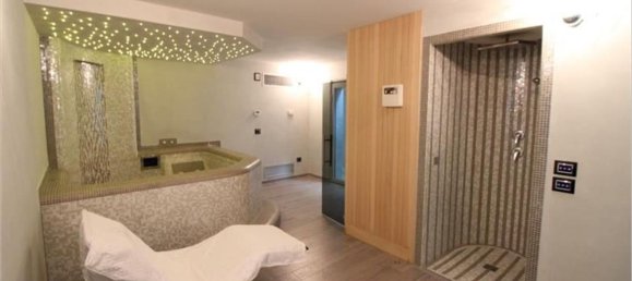 7 rooms Villa in Forte dei Marmi, Italy No. 194155 18