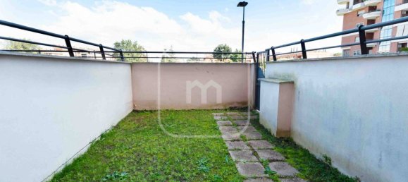 1 bedroom Apartment in Rome, Italy No. 189520 8