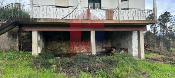 3 bedrooms House in Sabariz, Portugal No. 36816 16