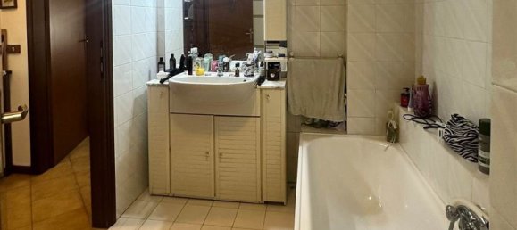 6-salle Appartement à Aulla, Italy No. 293285 10