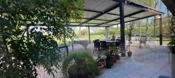 730m² Commercial property in Asolo, Italy No. 257996 7