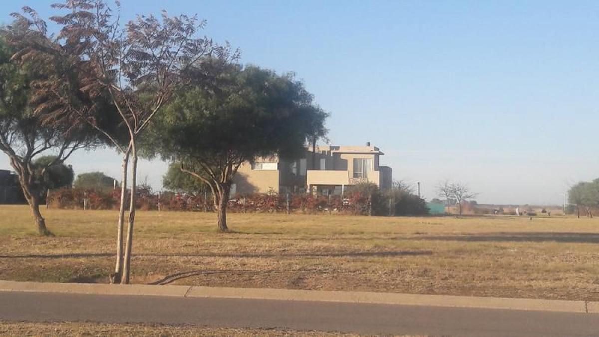 Grundstück in Cordoba, Argentina, Nr. 47907