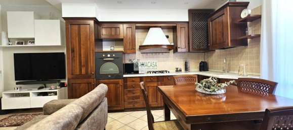 2 Schlafzimmer Wohnung in Formigine, Italy, Nr. 202463 4