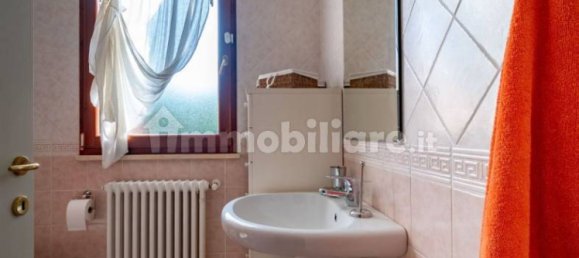 2 bedrooms Apartment in Ravenna, Italy No. 372183 18