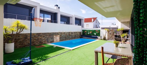 4 bedrooms Villa in Corroios, Portugal No. 104539 45