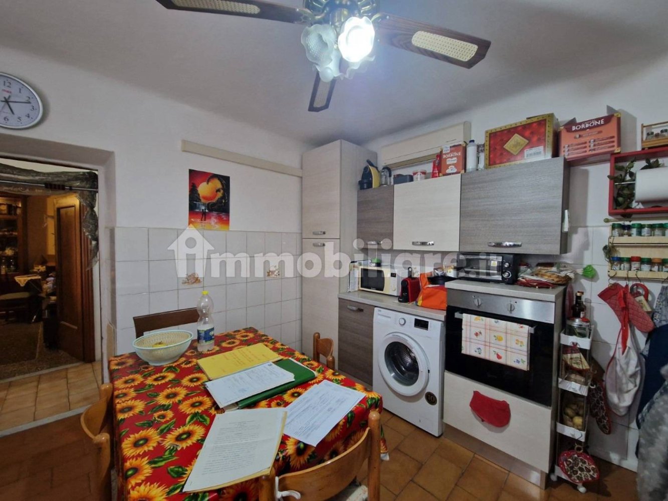 Apartamento de 3 dormitorios en Genoa, Italy No. 308994