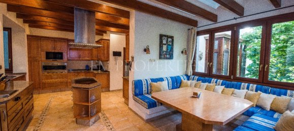 8 bedrooms Villa in Malaga, Spain No. 104589 21