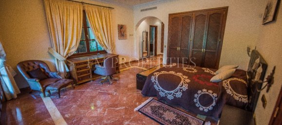 8 bedrooms Villa in Malaga, Spain No. 104589 50