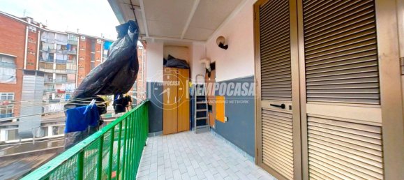 1 bedroom Apartment in Turin, Italy No. 131248 3