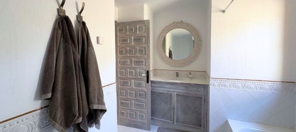 3 bedrooms House in Nova Santa Ponsa, Spain No. 154277 19