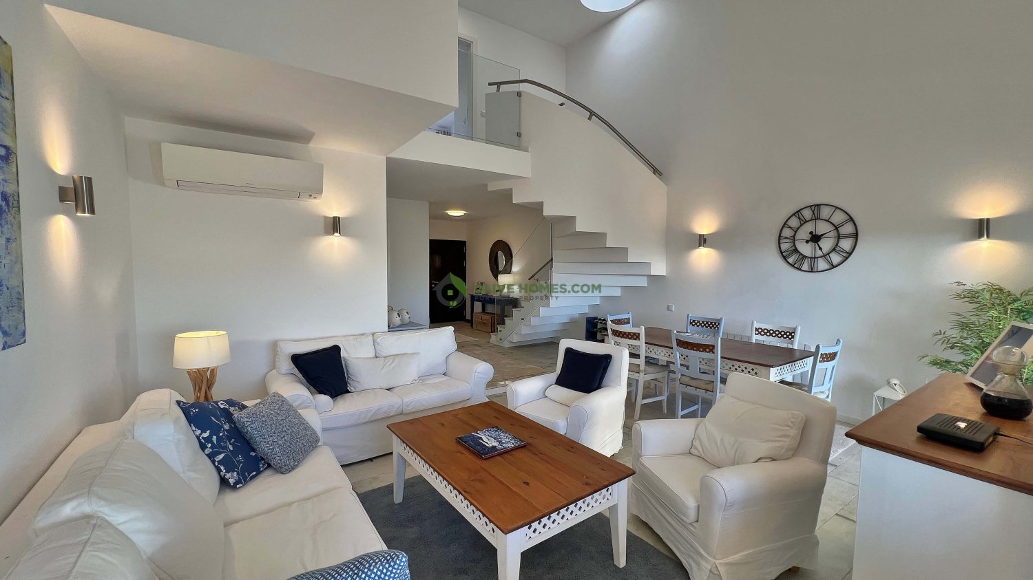 2 غرف نوم منزل ذو طابقين في Quarteira, Portugal رقم 125718