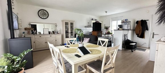 2 Schlafzimmer Haus in Laon, France, Nr. 73153 3