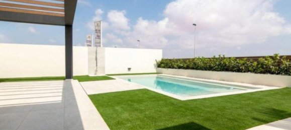 3 bedrooms Villa in Torrevieja, Spain No. 123632 4