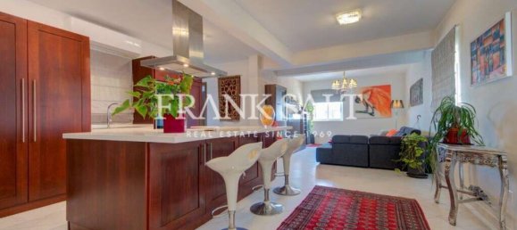 2 غرف نوم شقة في Ta' Xbiex, Malta رقم 4643 4