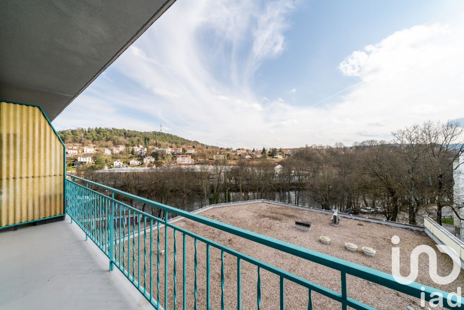 Квартира с 4 комнатами в Эпиналь, Франция № 215481