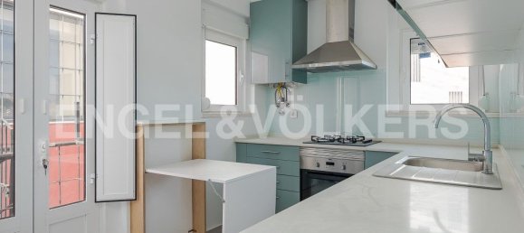 2 bedrooms Apartment in Lisbon, Portugal No. 12882 4