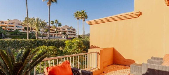 3 bedrooms Penthouse in Estepona, Spain No. 133480 7
