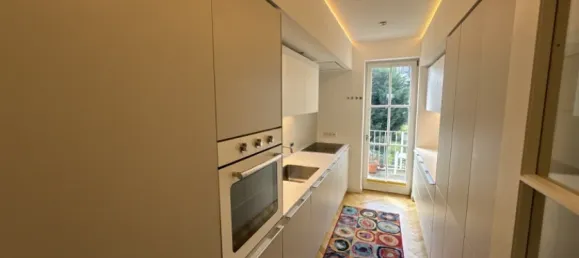 2 Schlafzimmer Haus in Cologne, Germany, Nr. 288373 2