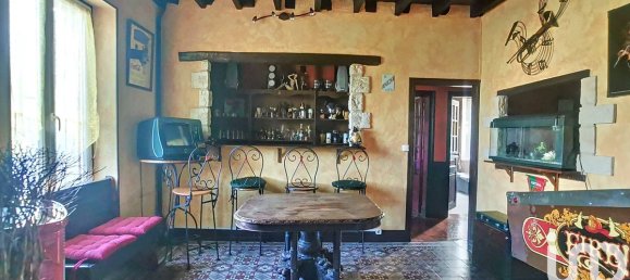 8 bedrooms House in Ousson-sur-Loire, France No. 258812 4