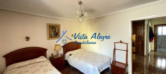 4 غرف نوم منزل في La Rioja, Spain رقم 189032 39