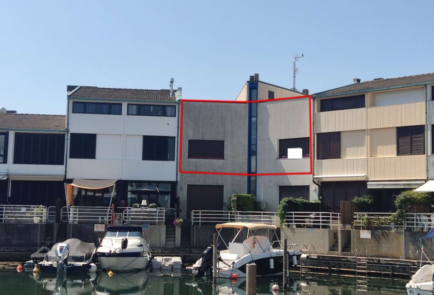 Ático de 4 habitaciónes en Udine, Italy No. 168095