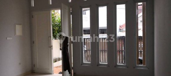 3 bedrooms House in Tanah Abang, Indonesia No. 1438 23