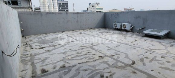 3 bedrooms House in Tanah Abang, Indonesia No. 1438 33