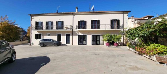 Villa de 16 habitaciónes en Atina, Italy No. 160889 9