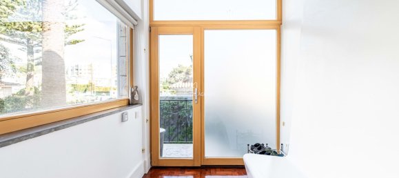 5 bedrooms Villa in Cascais, Portugal No. 141548 36