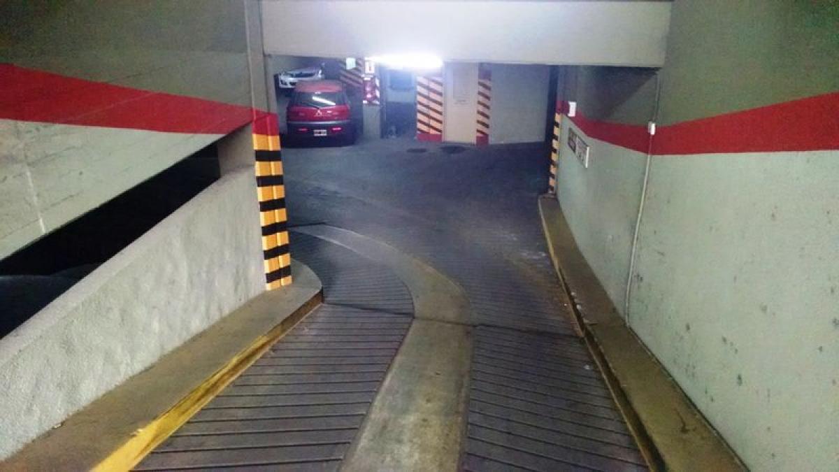  مستودع في Almirante Brown, Argentina رقم 110146