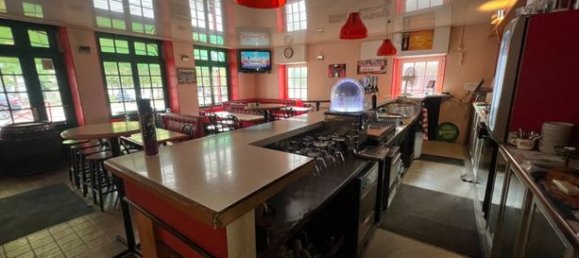 2 bedrooms Commercial property in Le Creusot, France No. 353404 11