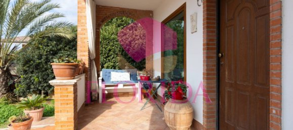 4 bedrooms Villa in Ardea, Italy No. 332881 11
