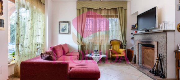 4 bedrooms Villa in Ardea, Italy No. 332881 14