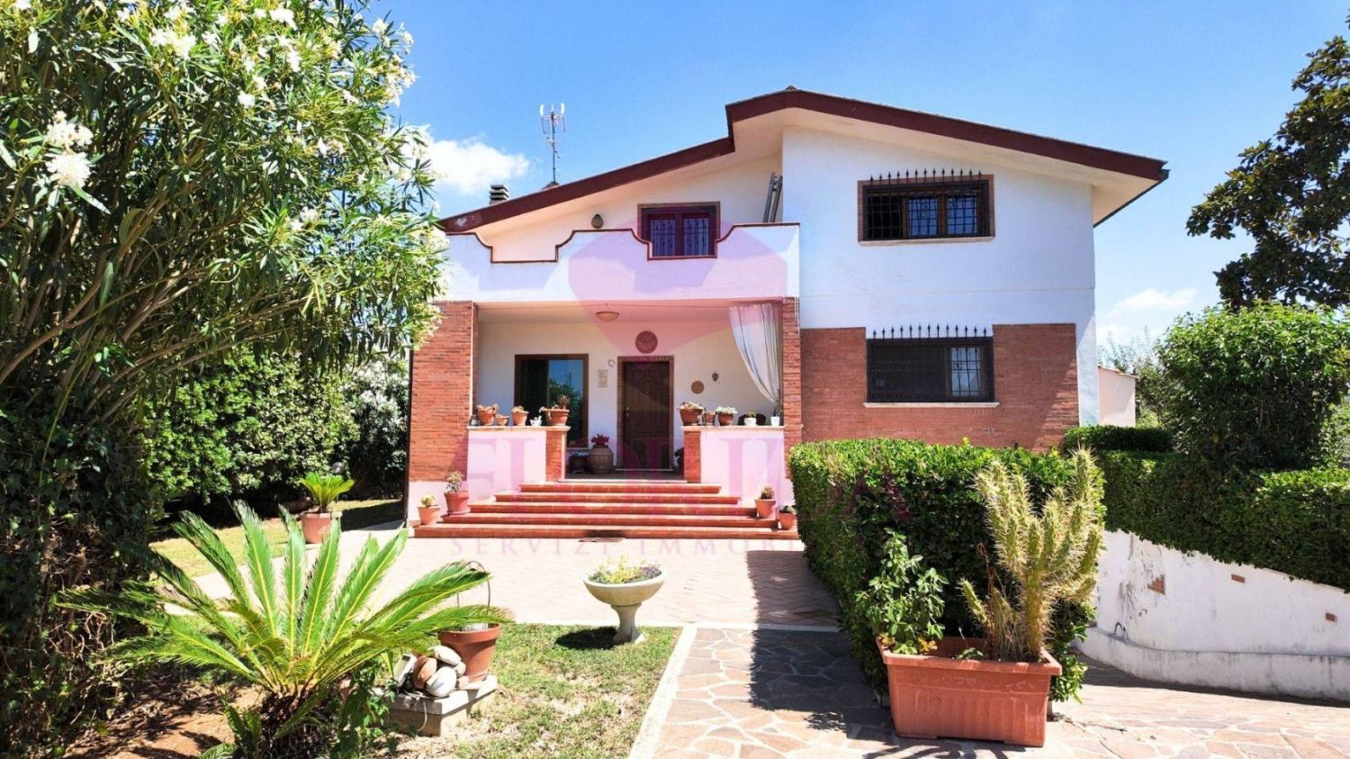 4 bedrooms Villa in Ardea, Italy No. 332881
