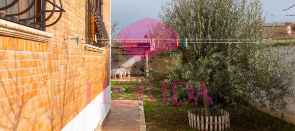 4 bedrooms Villa in Ardea, Italy No. 332881 10