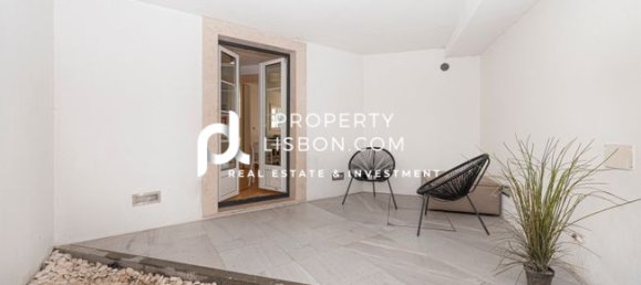 2 bedrooms Apartment in Lisbon, Portugal No. 275743 2
