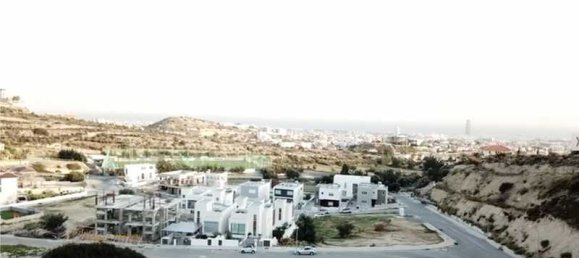 4 bedrooms Commercial property in Agios Athanasios, Cyprus No. 19656 2