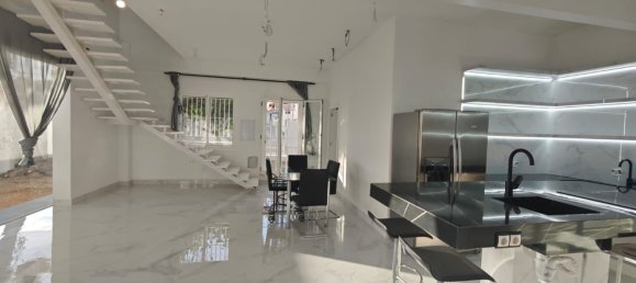 Дом с 3 спальнями в Аликанте, Испания № 188125 9