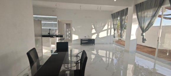 Дом с 3 спальнями в Аликанте, Испания № 188125 7