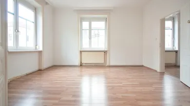 Квартира с 3 комнатами в Оттакринг, Австрия № 132722