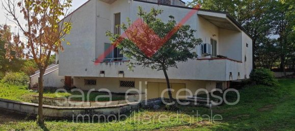 Вилла с 4 комнатами в Сульмона, Италия № 76037 6