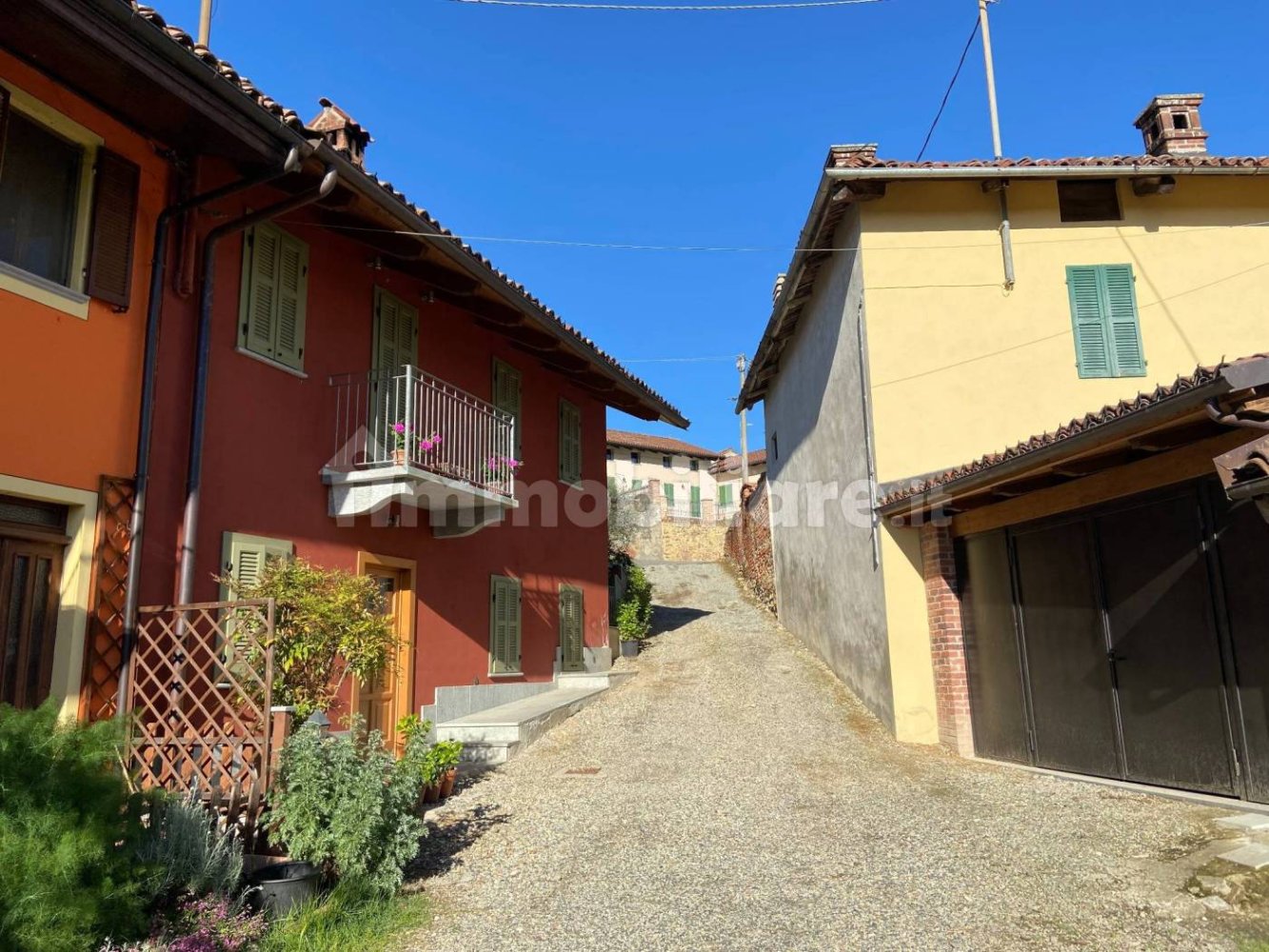 2 bedrooms Apartment in Passerano Marmorito, Italy No. 214050