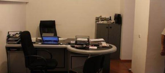 Propiedad comercial de 3 habitaciónes en Baku, Azerbaijan No. 266 10