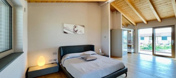 3 bedrooms Villa in Santa Croce sull'Arno, Italy No. 323244 15