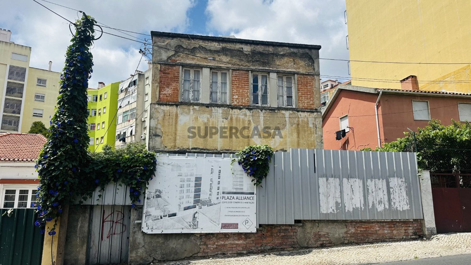 9 chambres Maison à Amadora, Portugal No. 210420