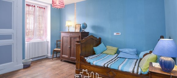 5 bedrooms House in Sablons, France No. 191982 11