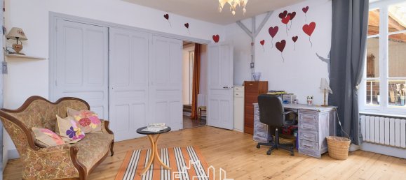 5 bedrooms House in Sablons, France No. 191982 14