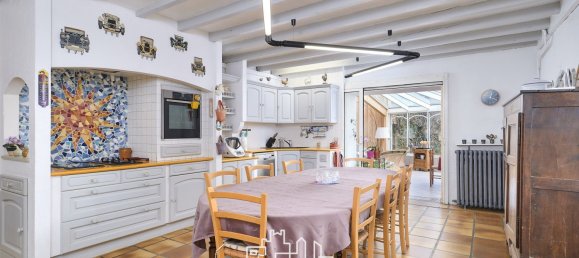 5 bedrooms House in Sablons, France No. 191982 6