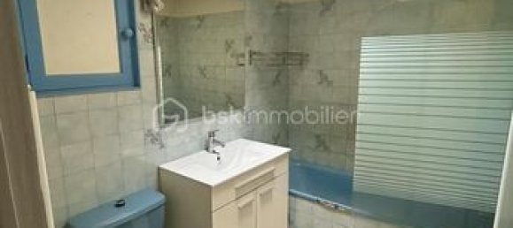 2 bedrooms Townhouse in Yonne, France No. 359743 5