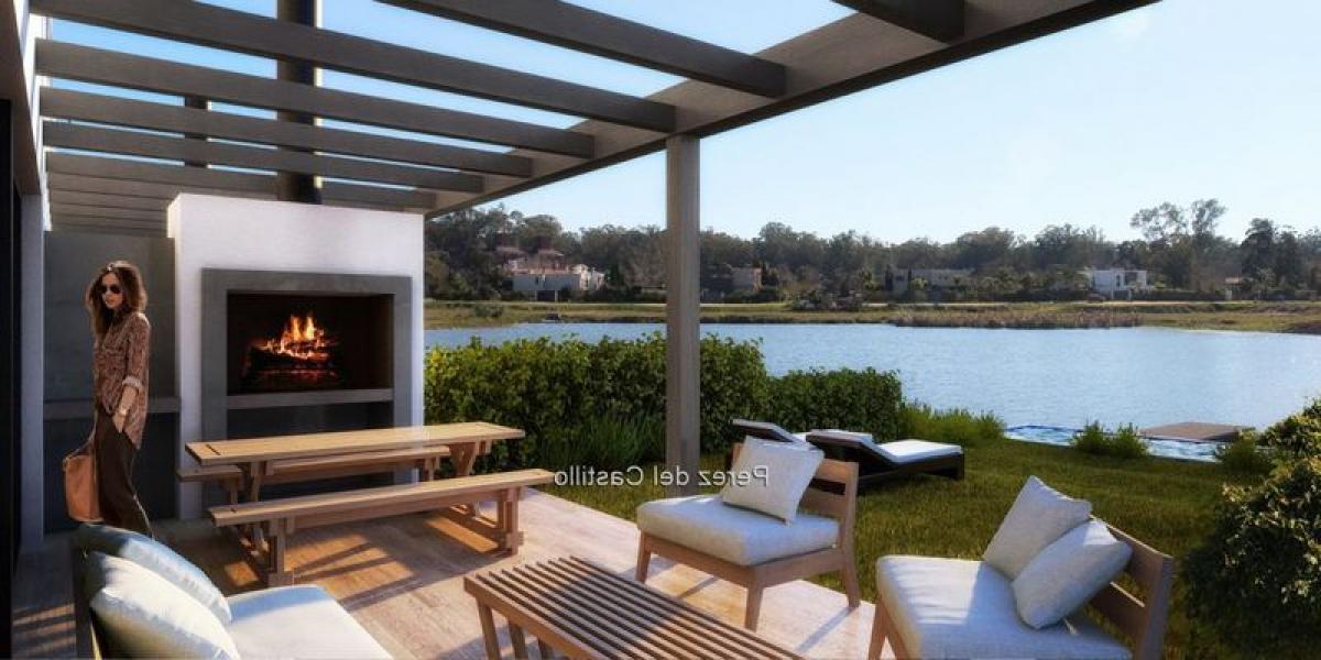 3 bedrooms House in Canelones, Uruguay No. 12573